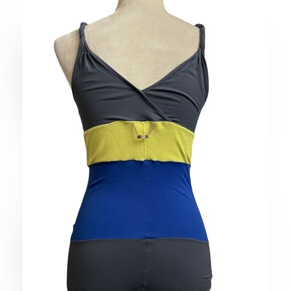 VPL One Piece Color Block Bathing Suit w/Twisted Straps (Size: Medium) - Picture 7 of 10